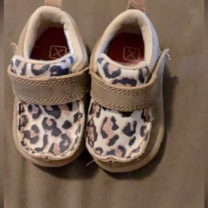 Baby girls shoes size 1-2